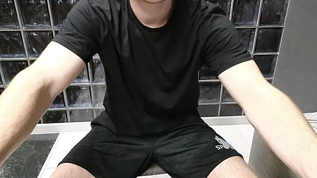 chantatummm online show from April 19, 7:49 pm