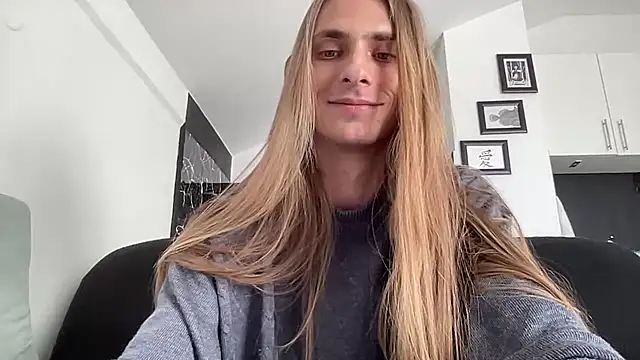 mi chyort online show from February 28, 1:10 pm