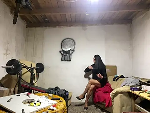 nylonvikii online show from March 14, 3:08 pm