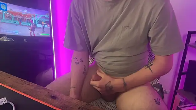 ThirtyDicks online show from March 5, 9:55 pm