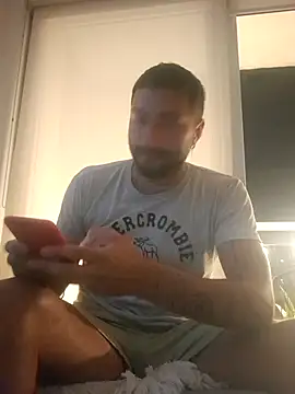 sebitamillo91 online show from March 11, 3:02 am