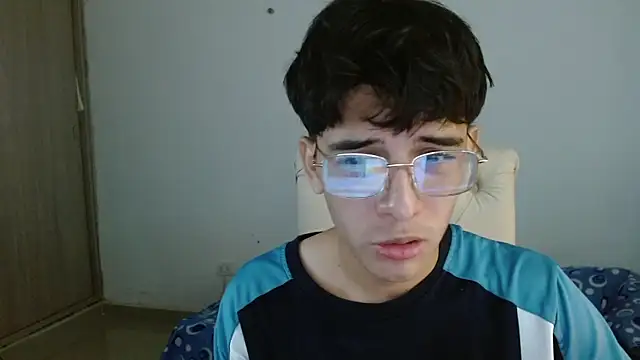 noah millerx online show from June 30, 8:21 pm