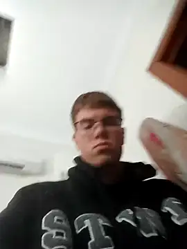 Alejandro27003 online show from March 5, 7:54 pm