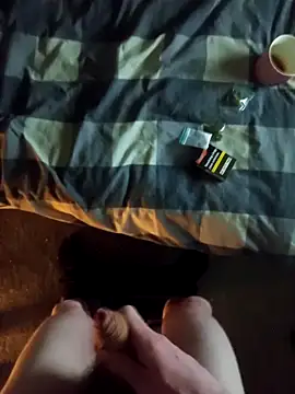 Ajjjjhughes online show from April 18, 12:23 am