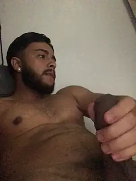 slimhunter online show from March 11, 7:10 pm