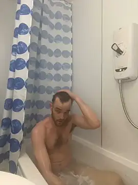 ukhungstud26 online show from March 10, 10:38 pm