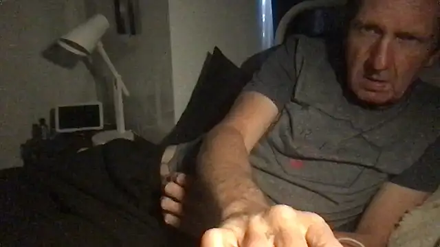 MrBombasticxxx online show from March 27, 9:05 pm