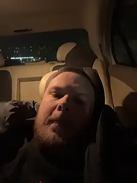 pupspupok online show from March 4, 1:07 pm