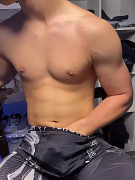 your cub online show from April 17, 10:12 pm