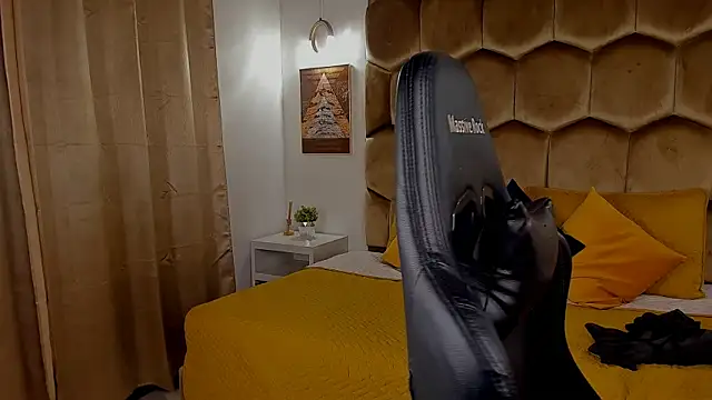 Emmet CollinsJS online show from April 1, 5:20 am