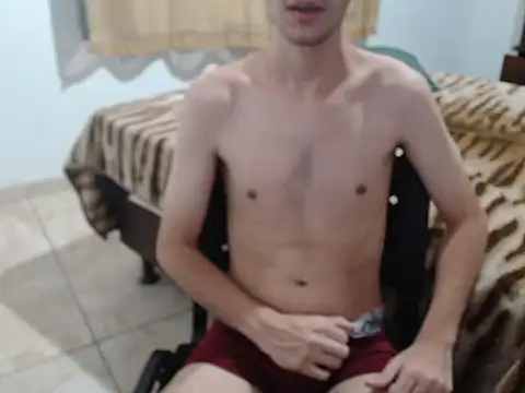 LUKASGOMESS online show from March 5, 10:50 pm