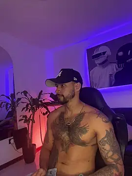 NikoHank  online show from April 1, 9:44 am