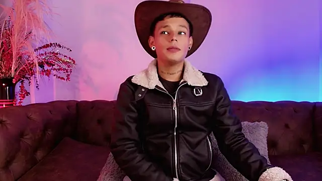 Baleriion1 online show from March 4, 10:50 pm