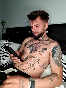 Blue ey online show from May 17, 5:53 pm