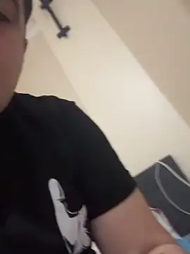 Feritilecemre online show from March 5, 4:58 pm