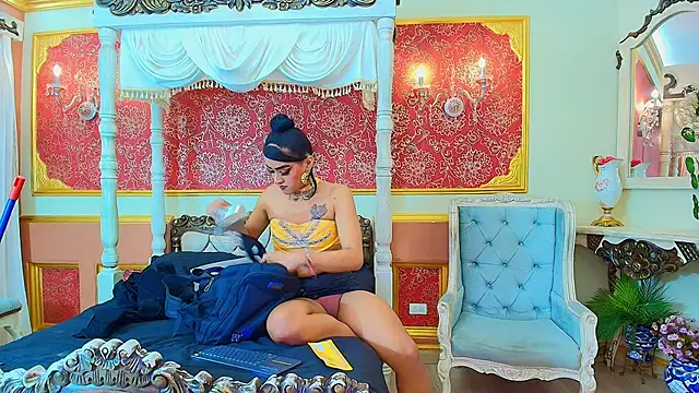 Sienna Dark online show from June 6, 11:38 am
