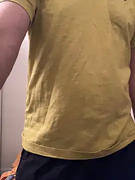 ParisSlut online show from March 23, 10:38 pm