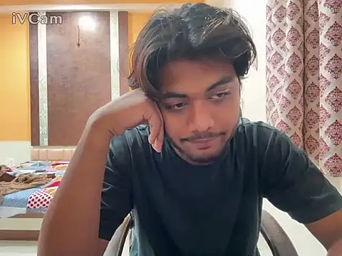 seducing boi online show from April 2, 5:43 pm