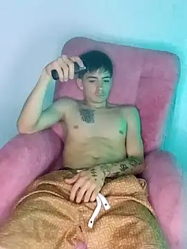 Pupydogg online show from April 19, 11:07 pm