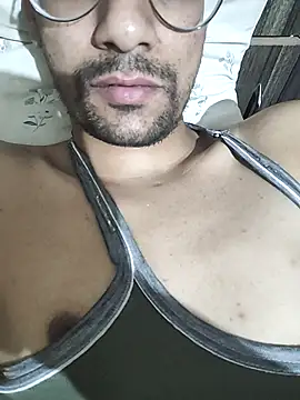 Lucy8992 4u online show from April 12, 6:31 pm