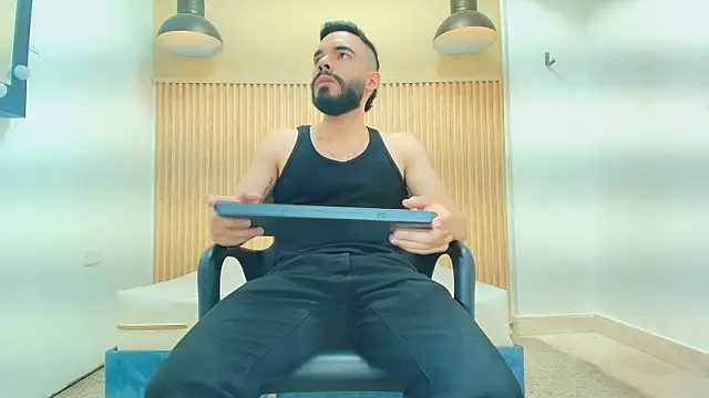 JEAN LEWIS2 online show from March 27, 7:48 pm