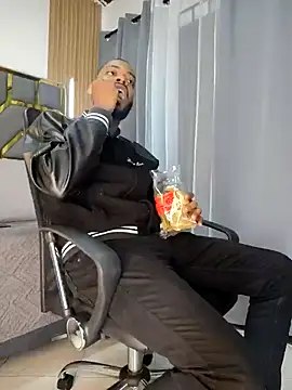 Oliver bigblack cock online show from April 16, 6:08 pm