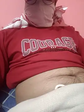 Your man King online show from March 16, 7:18 pm