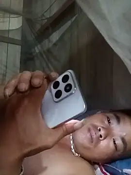 boy-pho- online show from May 26, 2:35 pm