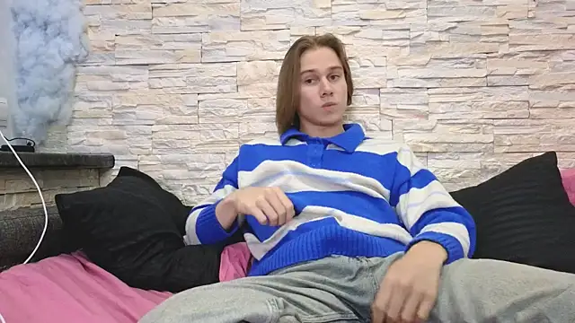 Marcus Finerty online show from June 1, 1:22 pm