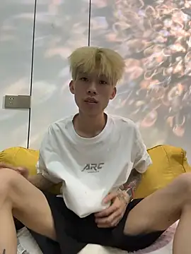 zzzzppp3 online show from July 22, 10:40 am