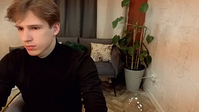 Alexs 777 online show from April 15, 12:16 pm