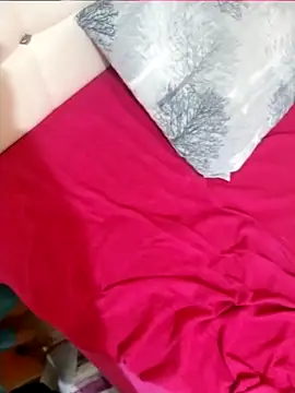 mutlu00 online show from March 25, 5:17 pm