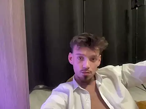 dariosx online show from March 31, 9:49 pm