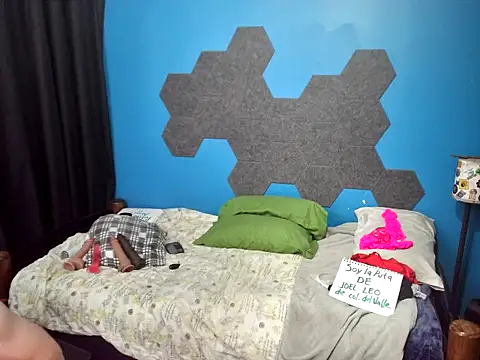 MachoPutito online show from December 18, 3:24 am