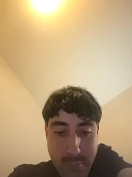 yoshi8317 online show from March 28, 12:44 am