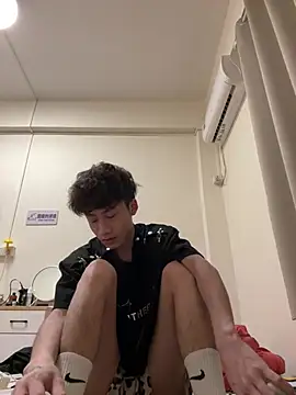 sexyboy-3525 online show from June 6, 3:56 am