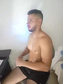 AidenGreyHot online show from April 8, 3:10 pm