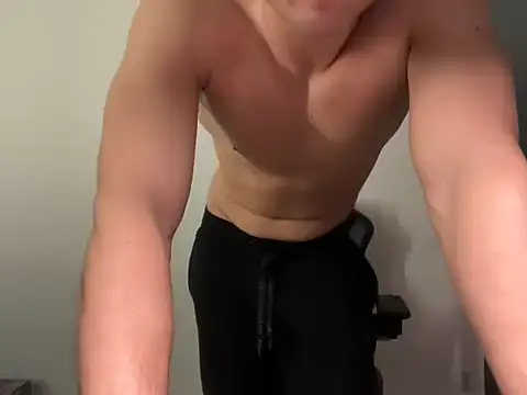 TechnoDaddy online show from April 4, 12:29 am