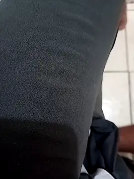 Rodriguesrrb online show from April 11, 3:46 am