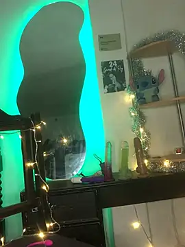 GeordiNovaX online show from April 9, 12:19 am