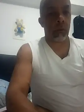 morenosex2676 online show from April 22, 2:18 am