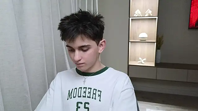alexander 18 xxl online show from June 28, 1:06 pm