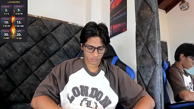 LiamKron online show from June 15, 11:35 am