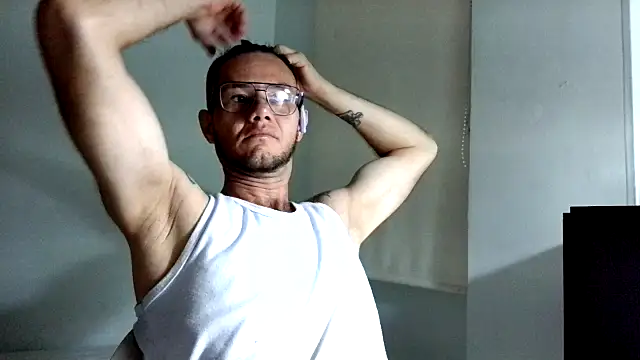 andrew 1520 online show from November 21, 3:38 am