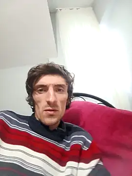 ince292929 online show from April 15, 3:34 pm