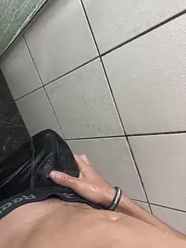 dotadonen17 online show from April 23, 12:48 am