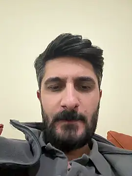 fatihbry657 online show from April 17, 10:01 pm