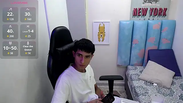 AAA WHITE online show from April 21, 4:07 am