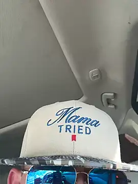 BigDawgzbite69 online show from April 20, 2:08 pm