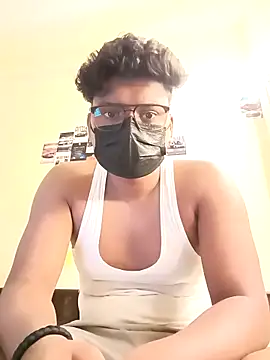 Secreat playBoy001 online show from April 23, 1:02 pm